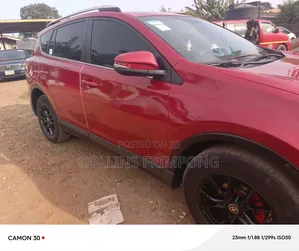 Toyota RAV4 LE AWD (2.5L 4cyl 6A) 2017 Red