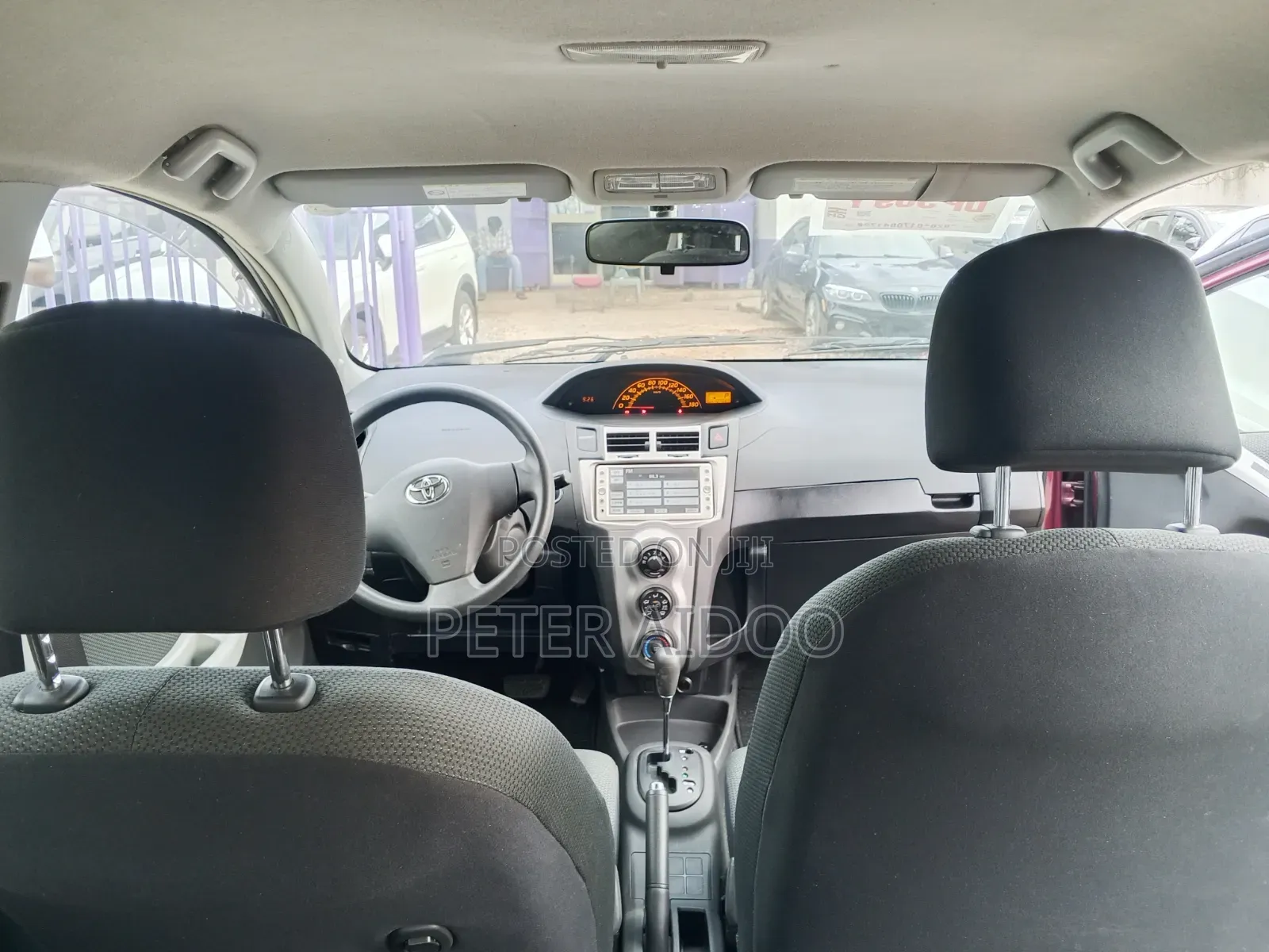 Toyota Vitz 2010 Beige