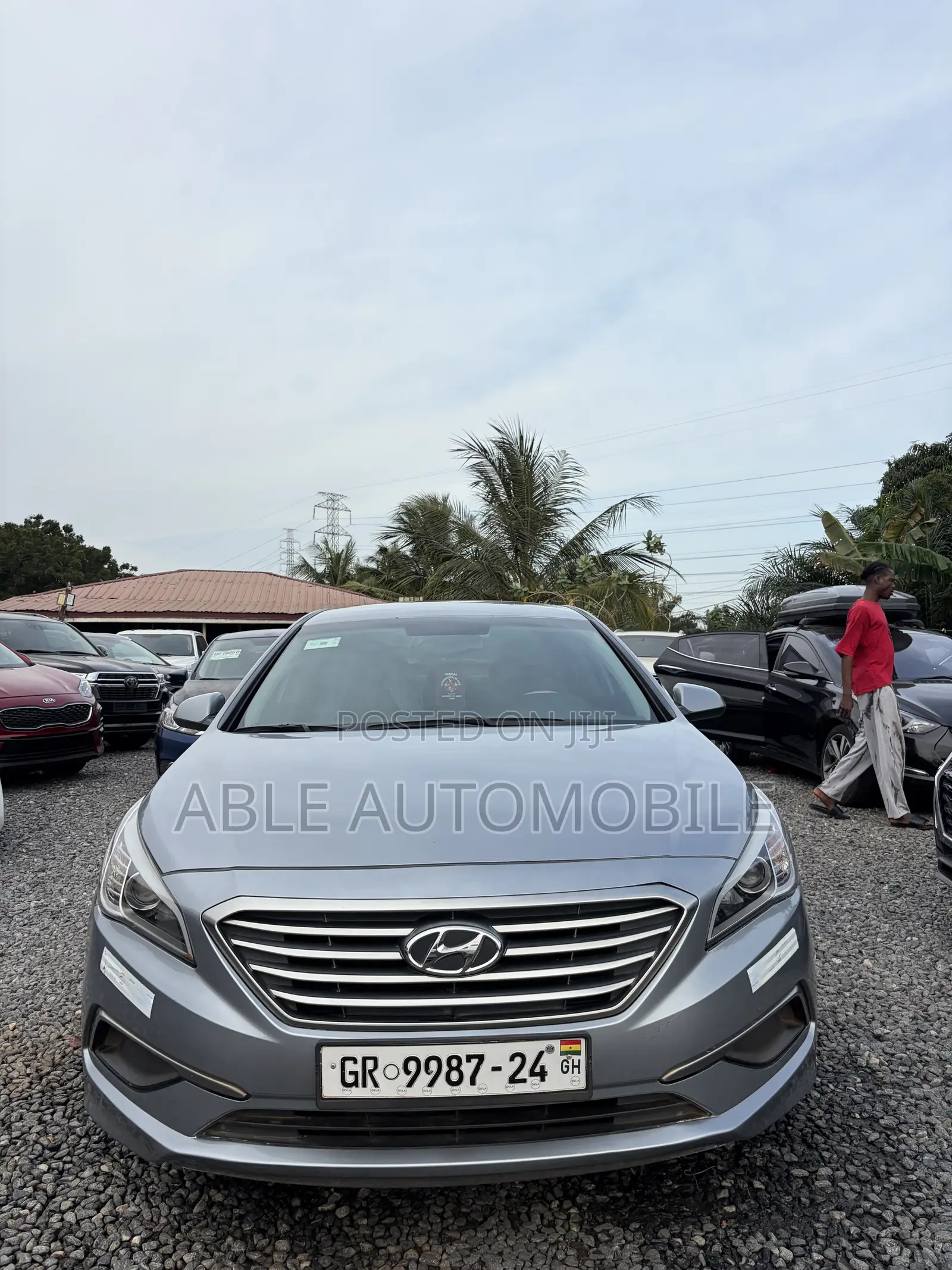 Hyundai Sonata Base Sedan FWD (2.4L 4cyl 6A) 2016 Gray