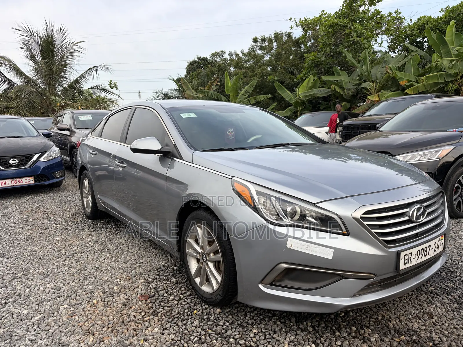 Hyundai Sonata Base Sedan FWD (2.4L 4cyl 6A) 2016 Gray