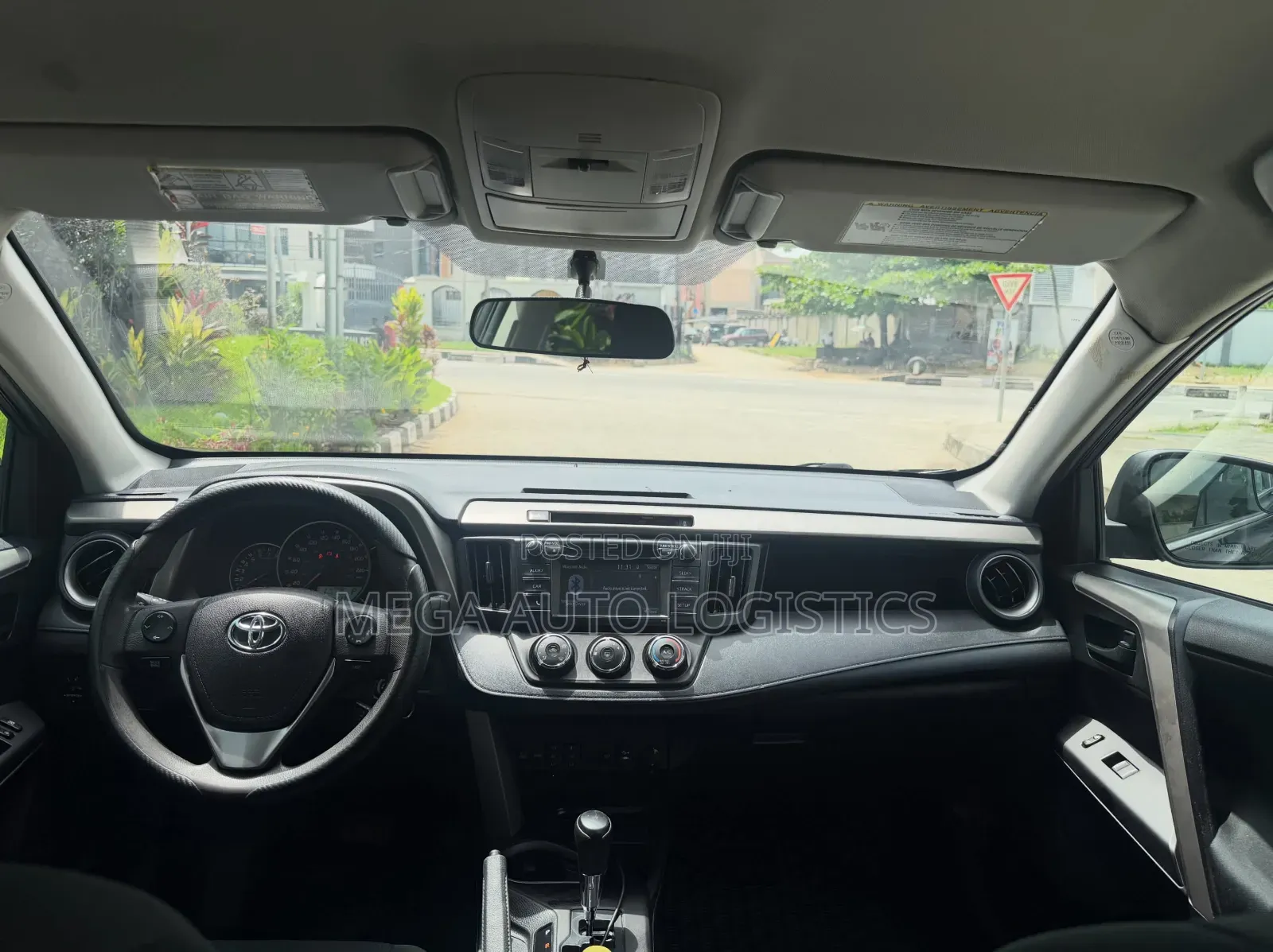 Toyota RAV4 LE AWD (2.5L 4cyl 6A) 2017 Black