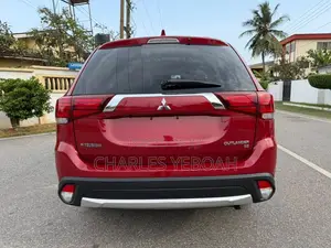 Mitsubishi Outlander SE AWC 2017 Red