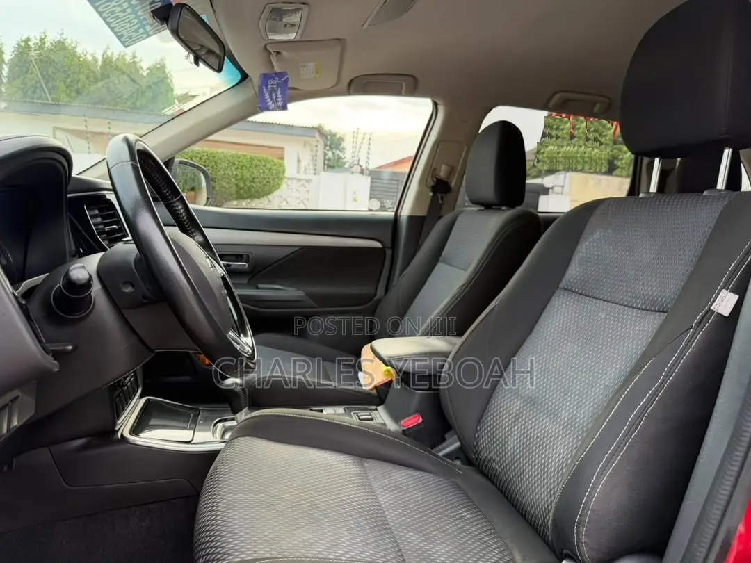 Mitsubishi Outlander SE AWC 2017 Red