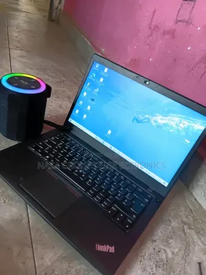 Laptop Lenovo ThinkPad T14 8GB Intel Core i7 HDD+SSD 256GB
