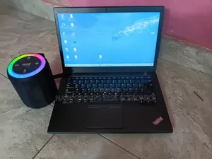 Laptop Lenovo ThinkPad T14 8GB Intel Core i7 HDD+SSD 256GB