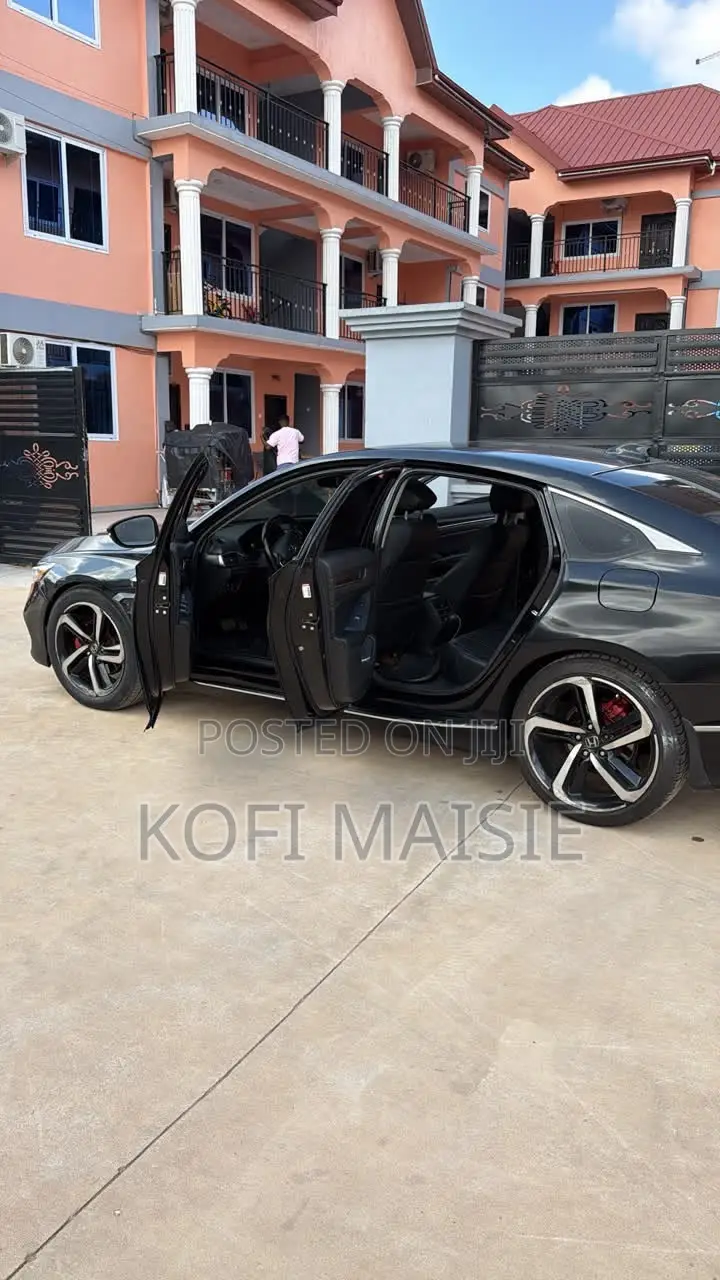 Honda Accord Touring 2018 Black