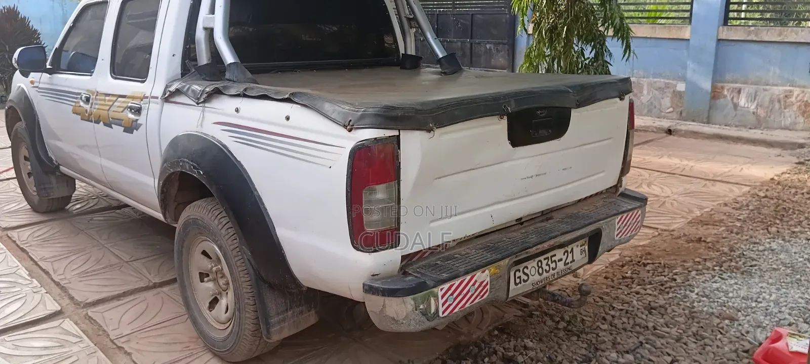 Nissan Pick-Up 2009 Off white