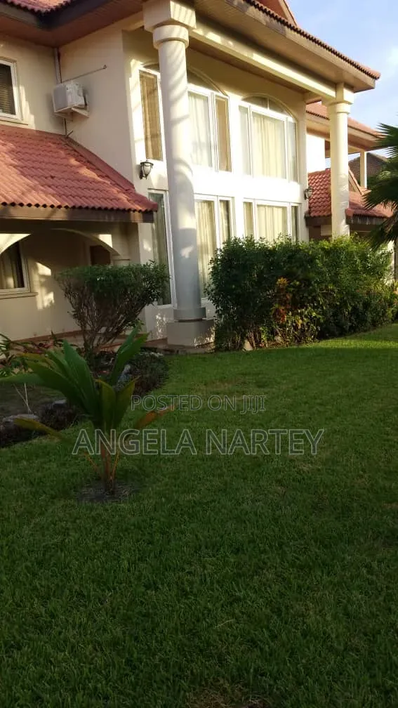 4bdrm House in Transacco Estates, Accra Metropolitan for sale