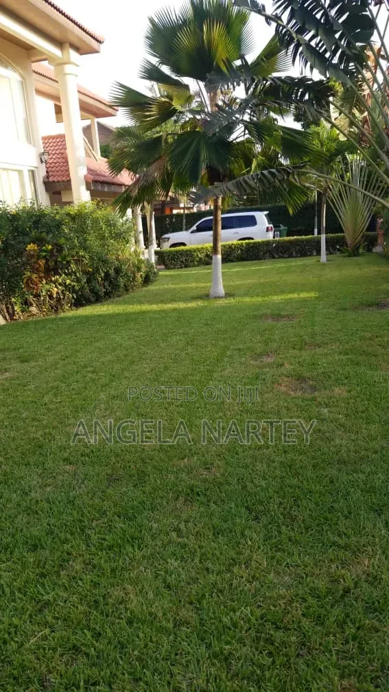 4bdrm House in Transacco Estates, Accra Metropolitan for sale