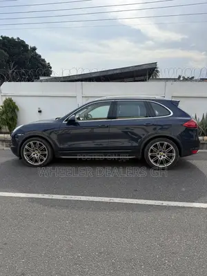 Porsche Cayenne S 2012
