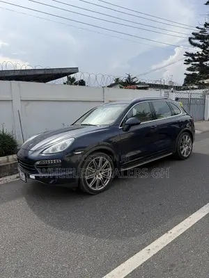 Porsche Cayenne S 2012