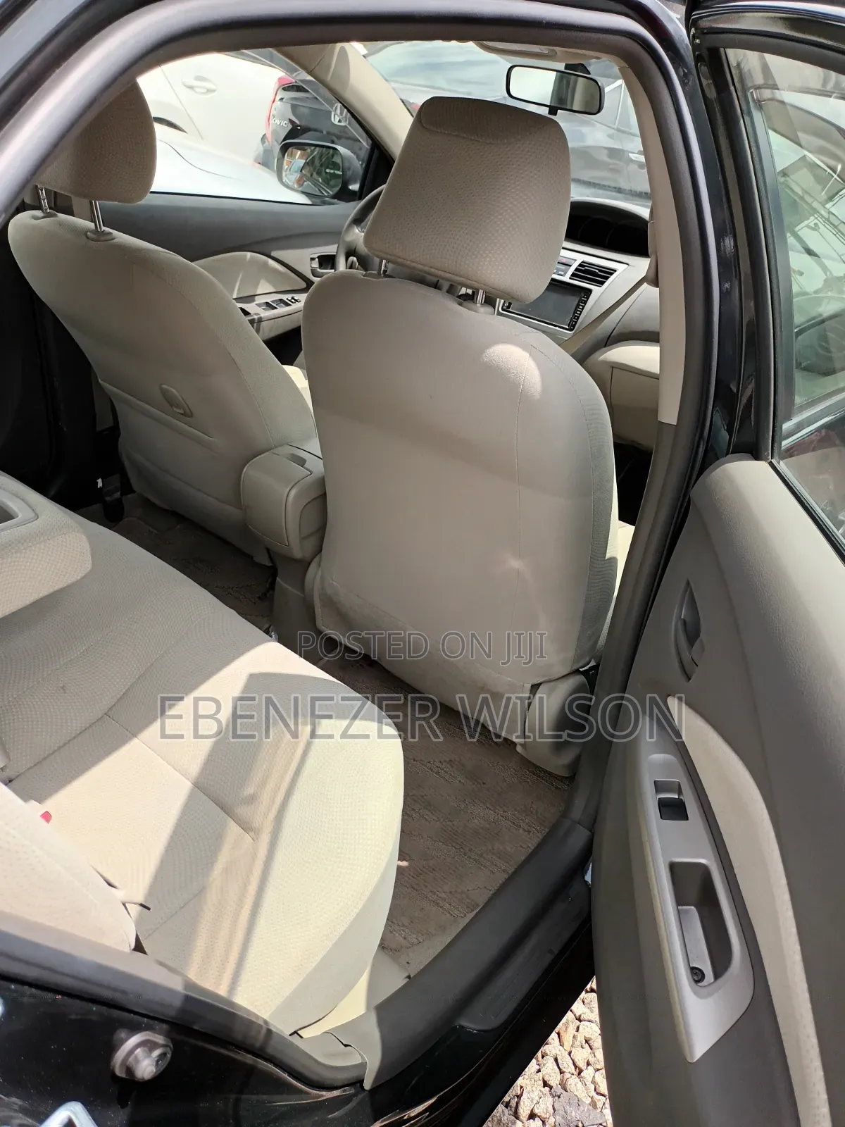 Toyota Belta 2012 Silver