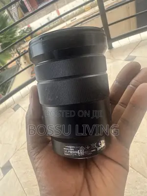 Sony E Pz 18-105mm F/4 G Oss Power Zoom Lens (Selp18105g)