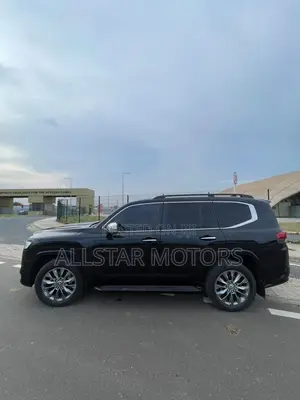 Toyota Land Cruiser 2024 Black