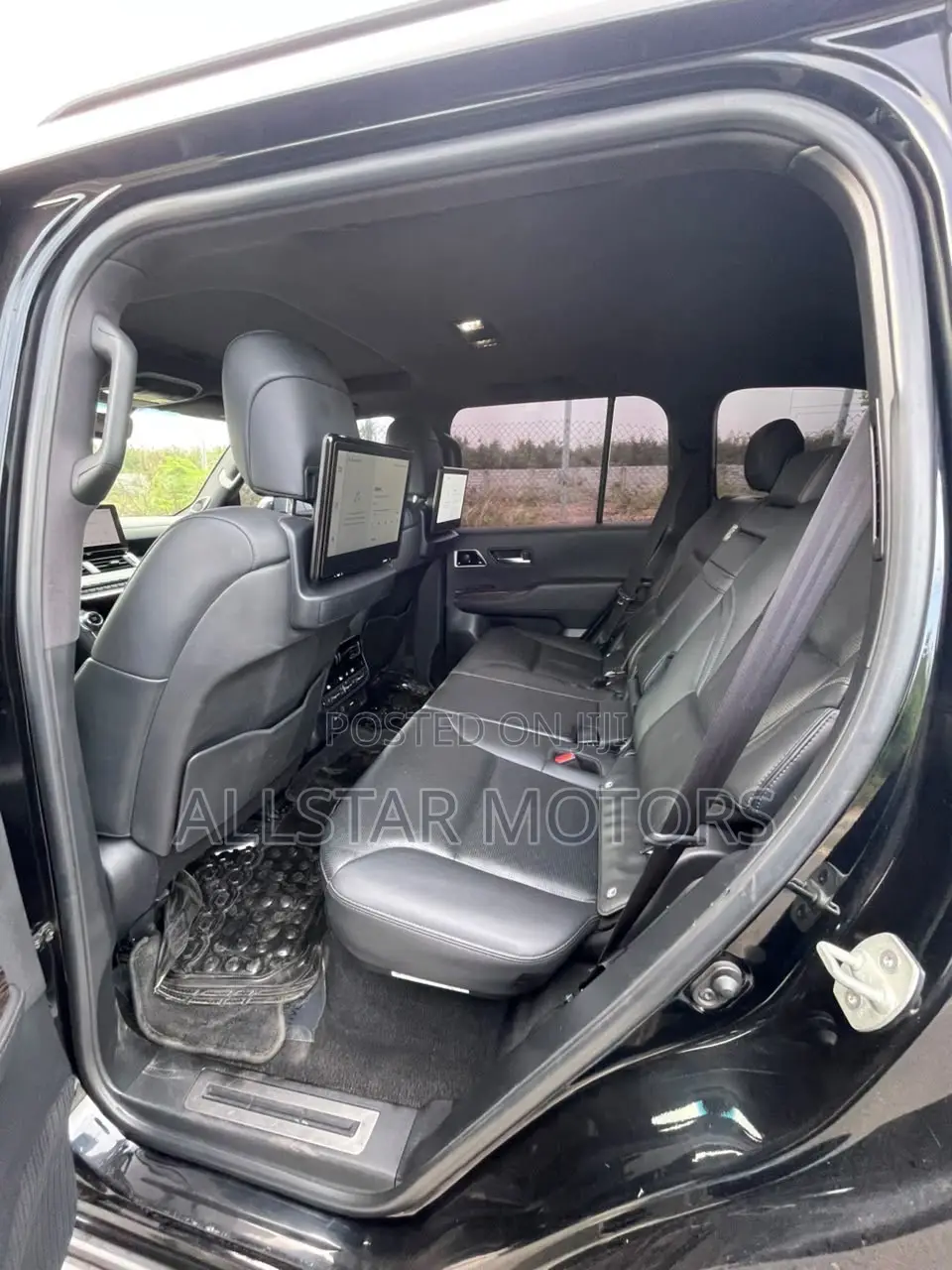 Toyota Land Cruiser 2024 Black