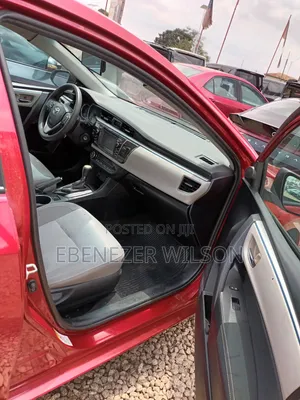 Toyota Corolla 2016 Red
