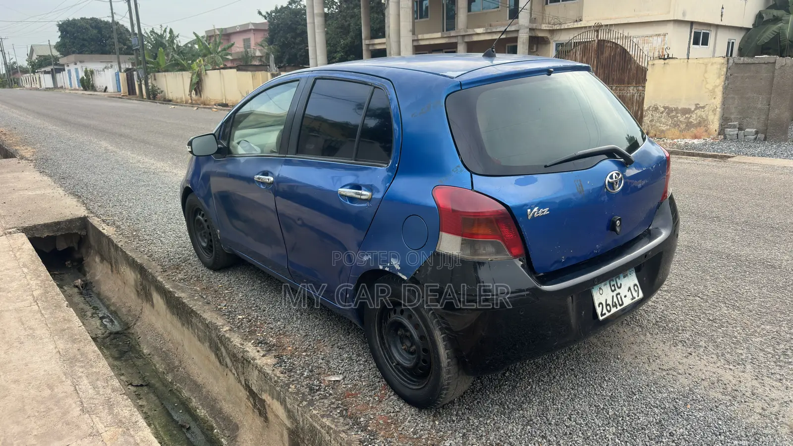 Toyota Vitz 1.0 FWD 3dr 2010 Blue
