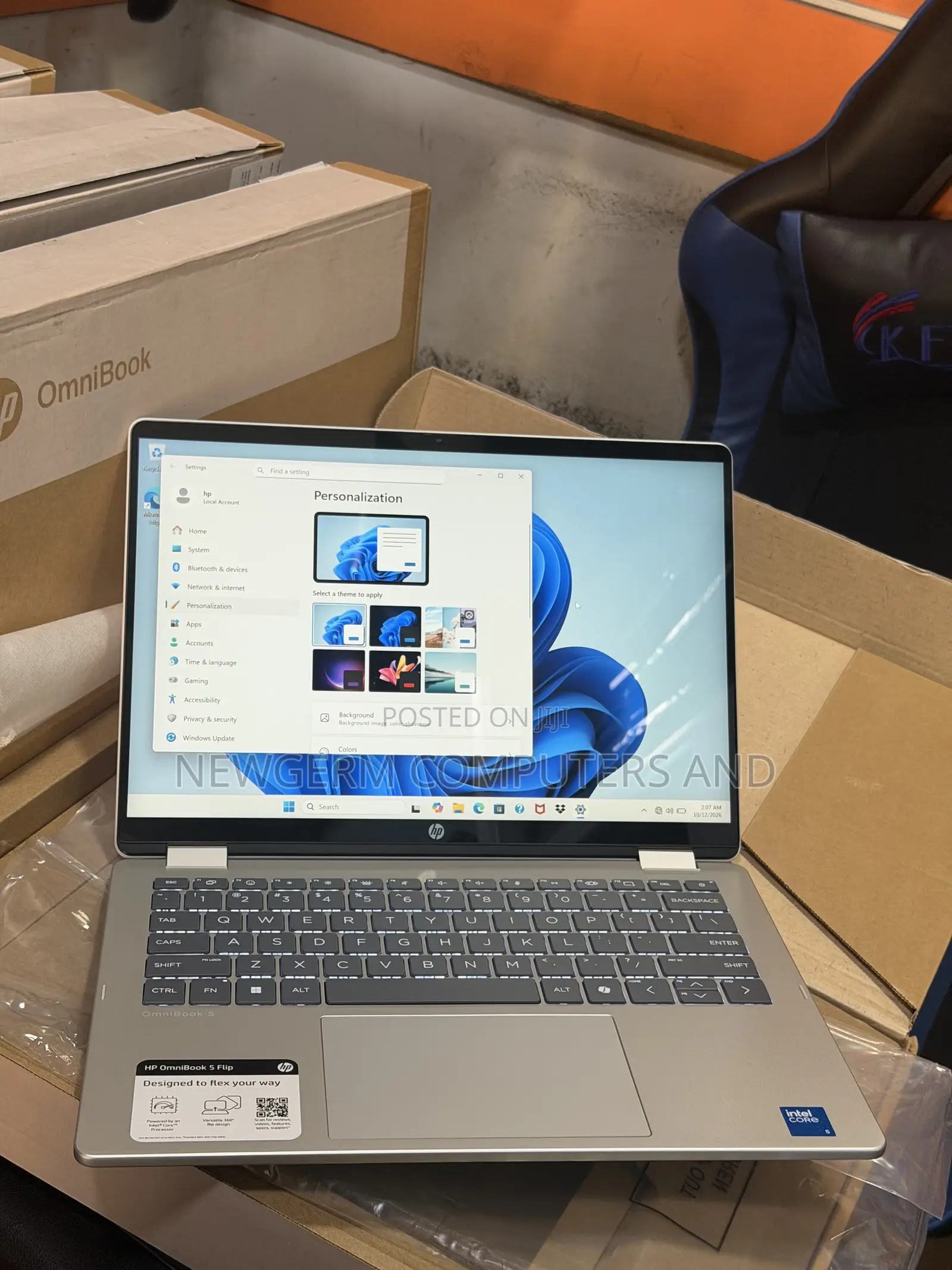 New Laptop HP OmniBook 5 Flip 8GB Intel Core 5 SSD 512GB