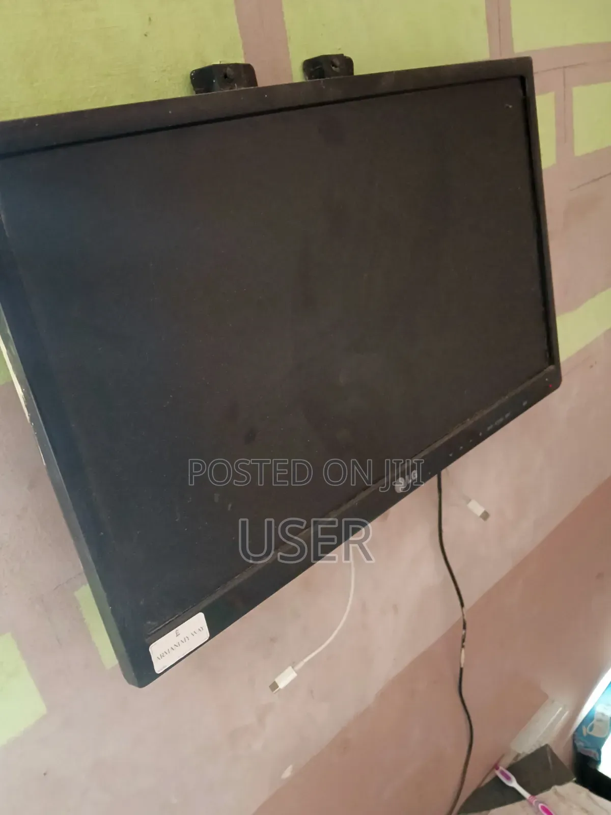 LG 22" Led TV - 22ls5400