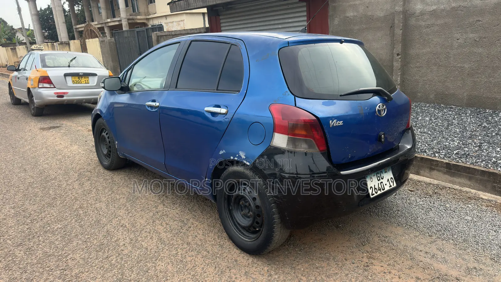 Toyota Vitz 1.0 FWD 3dr 2010 Blue