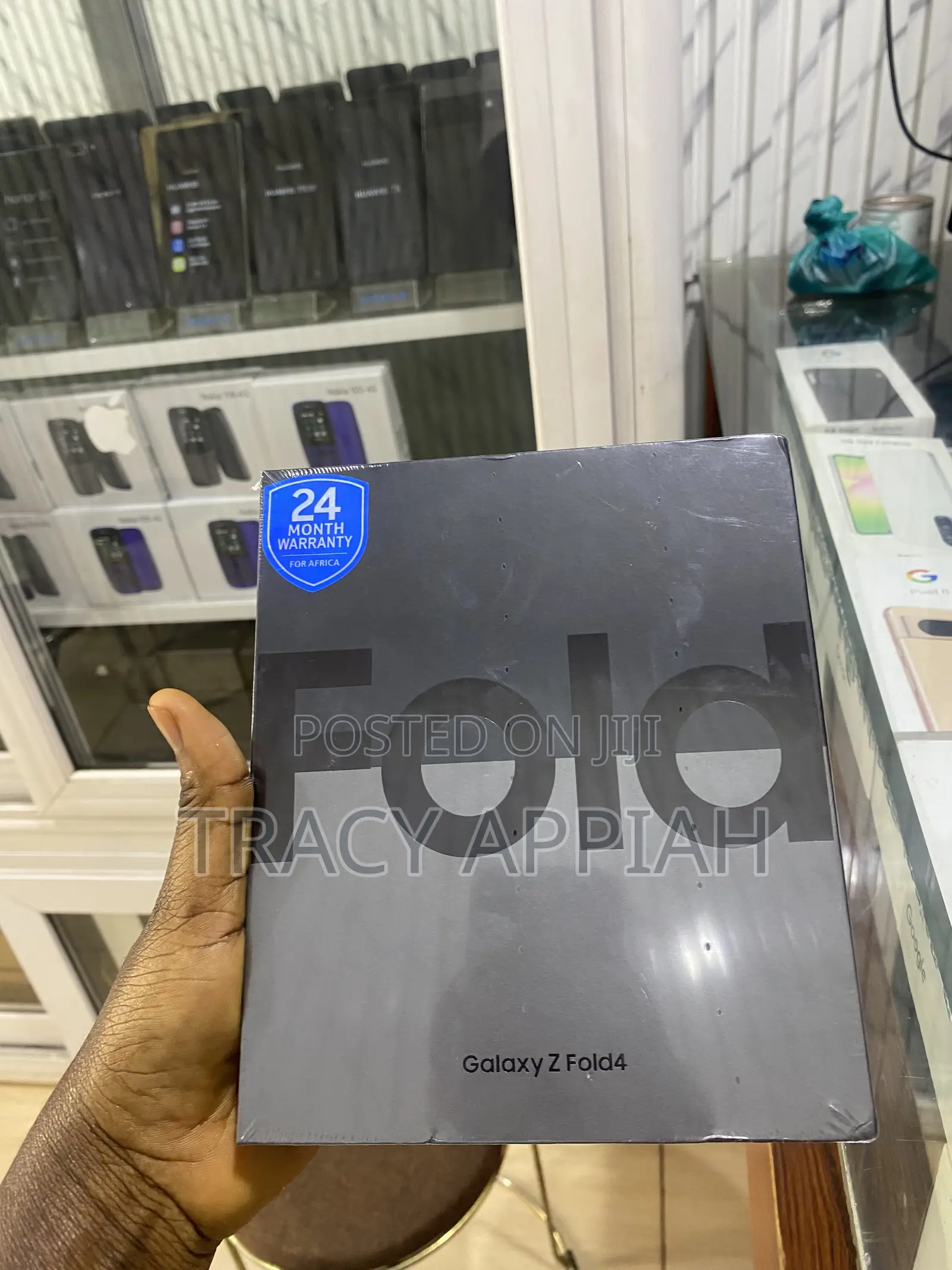 New Samsung Galaxy Z Fold4 256 GB Black
