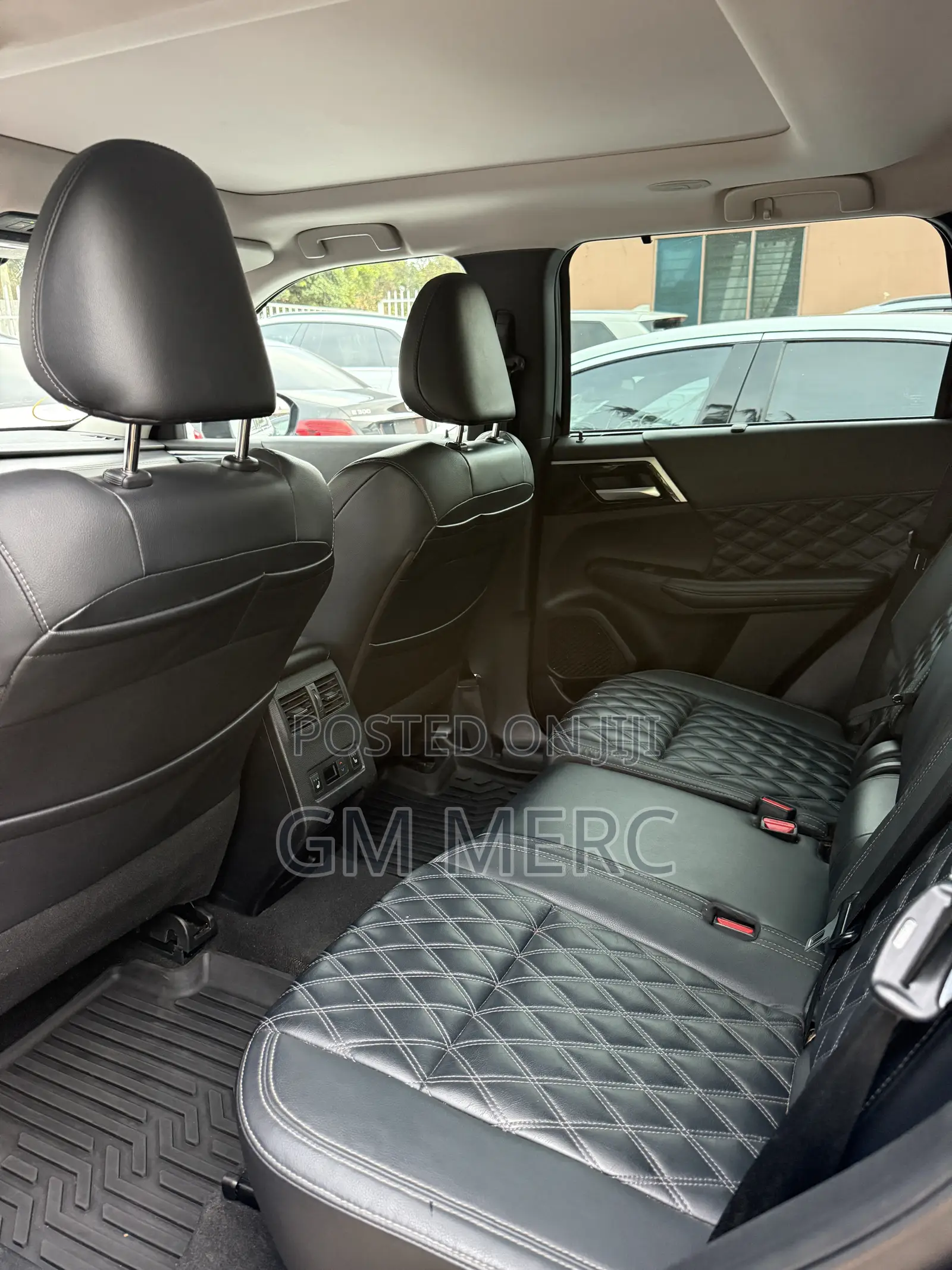Mitsubishi Outlander 2024 Black