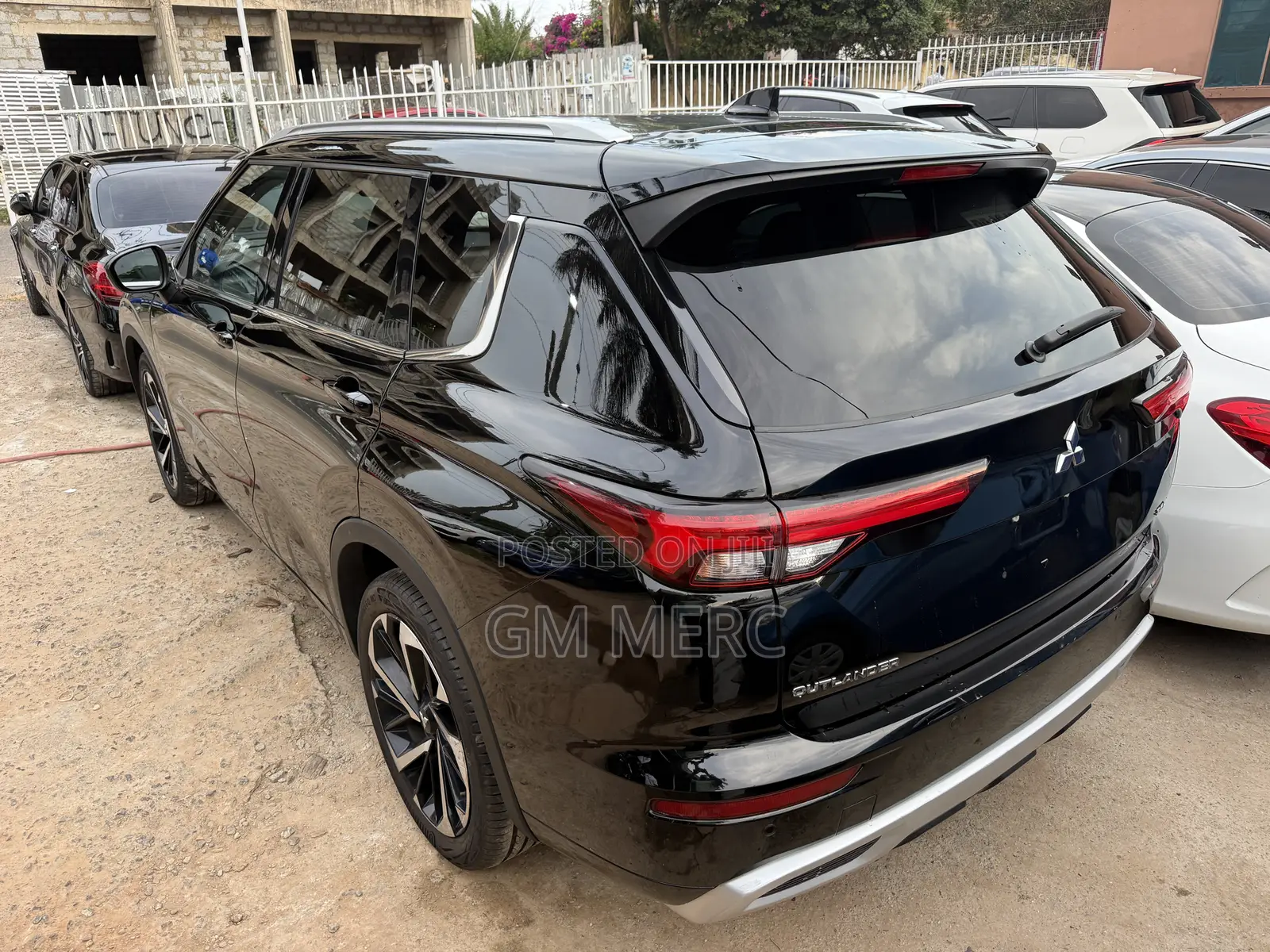 Mitsubishi Outlander 2024 Black
