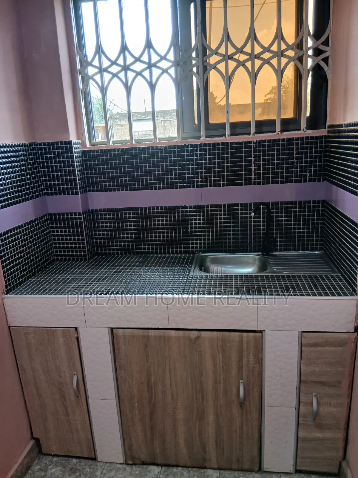 1bdrm Apartment in Kwabenya for rent