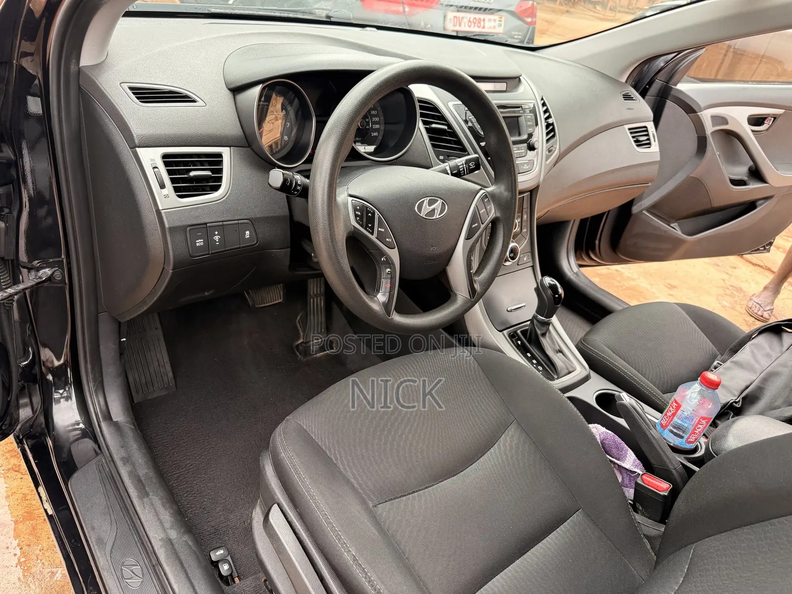 Hyundai Elantra SE 4dr Sedan (1.8L 4cyl 6M) 2015 Black