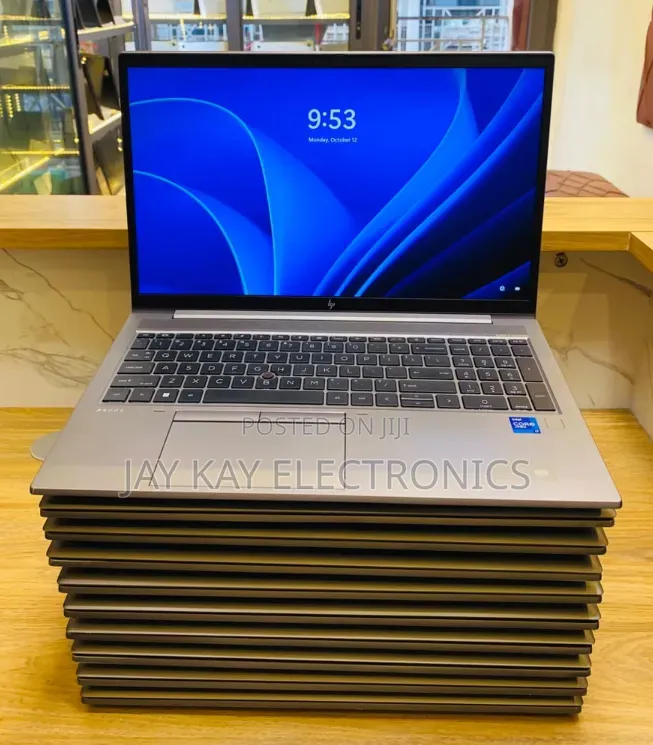 Laptop HP ZBook Firefly G8 16GB Intel Core i7 SSD 256GB