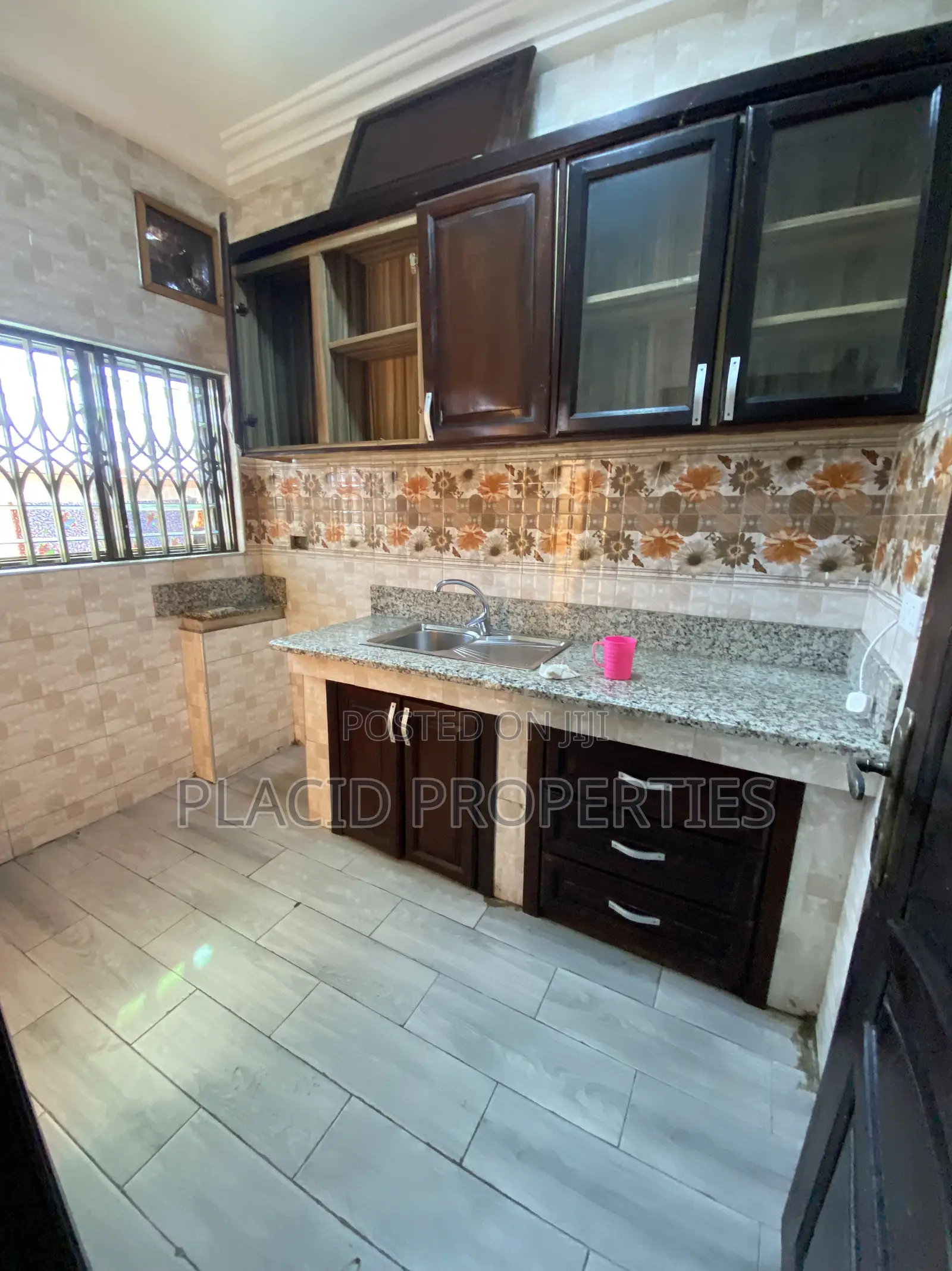 1bdrm Apartment in Taifa for rent