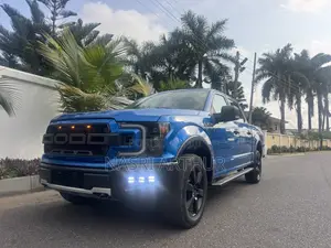 Ford F-150 XLT 4x2 Regular Cab Styleside 8 ft. box 141 in. WB 2020 Blue