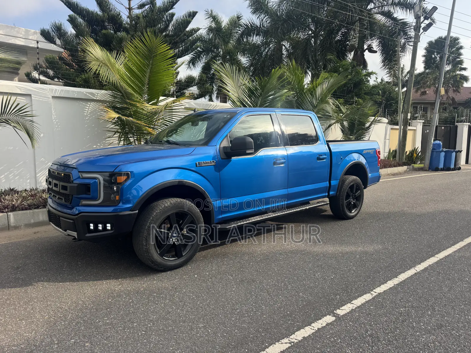 Ford F-150 XLT 4x2 Regular Cab Styleside 8 ft. box 141 in. WB 2020 Blue