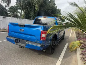 Ford F-150 XLT 4x2 Regular Cab Styleside 8 ft. box 141 in. WB 2020 Blue