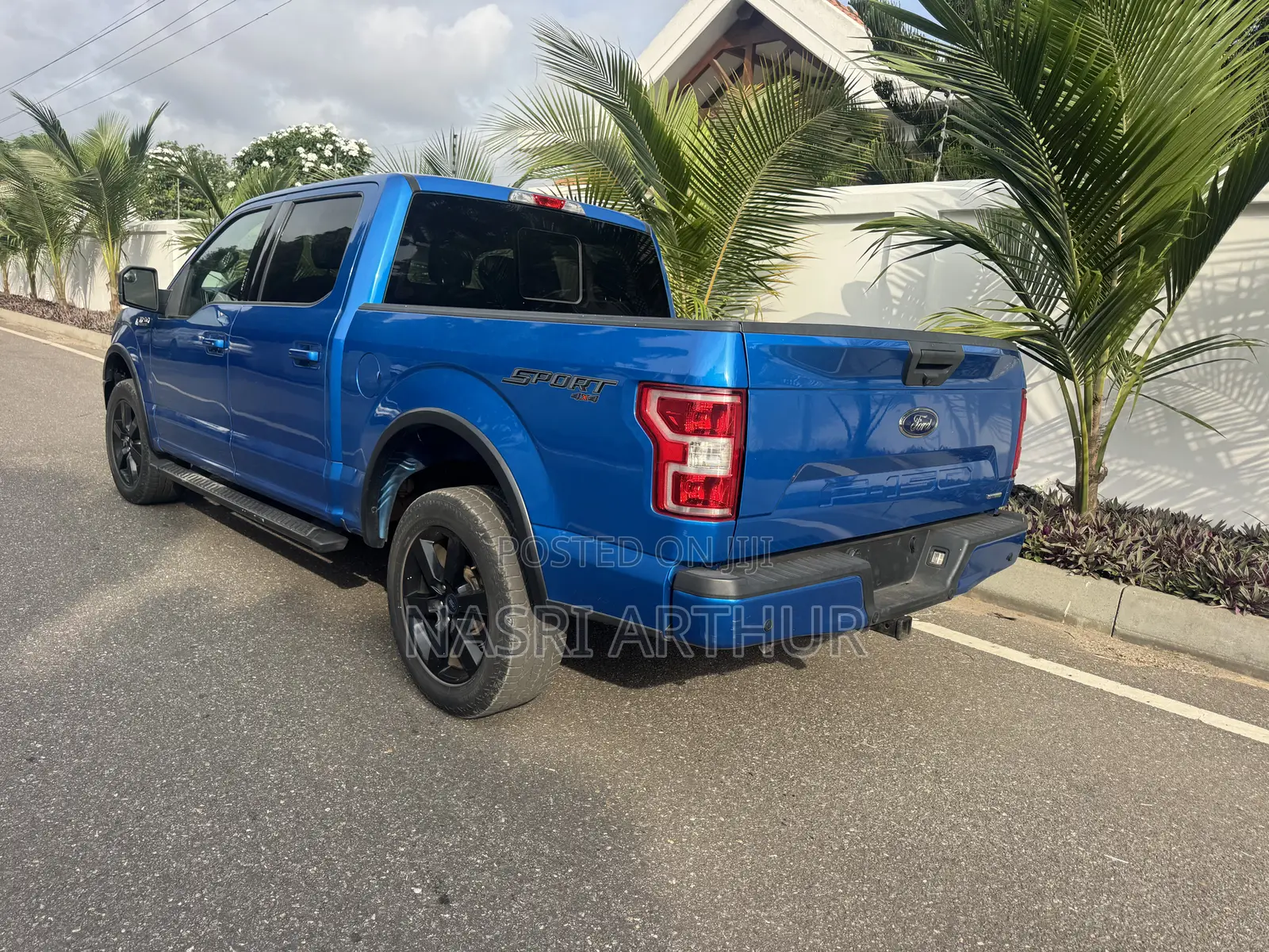 Ford F-150 XLT 4x2 Regular Cab Styleside 8 ft. box 141 in. WB 2020 Blue