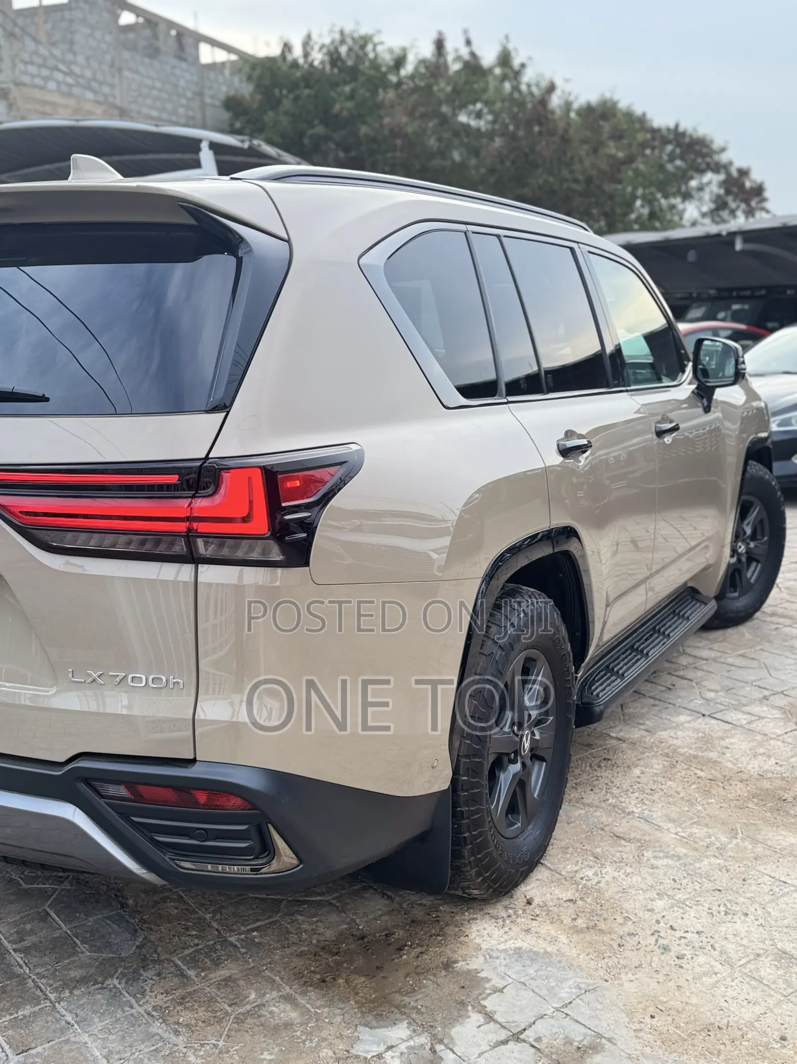 New Lexus LX 700h 2025 Ivory