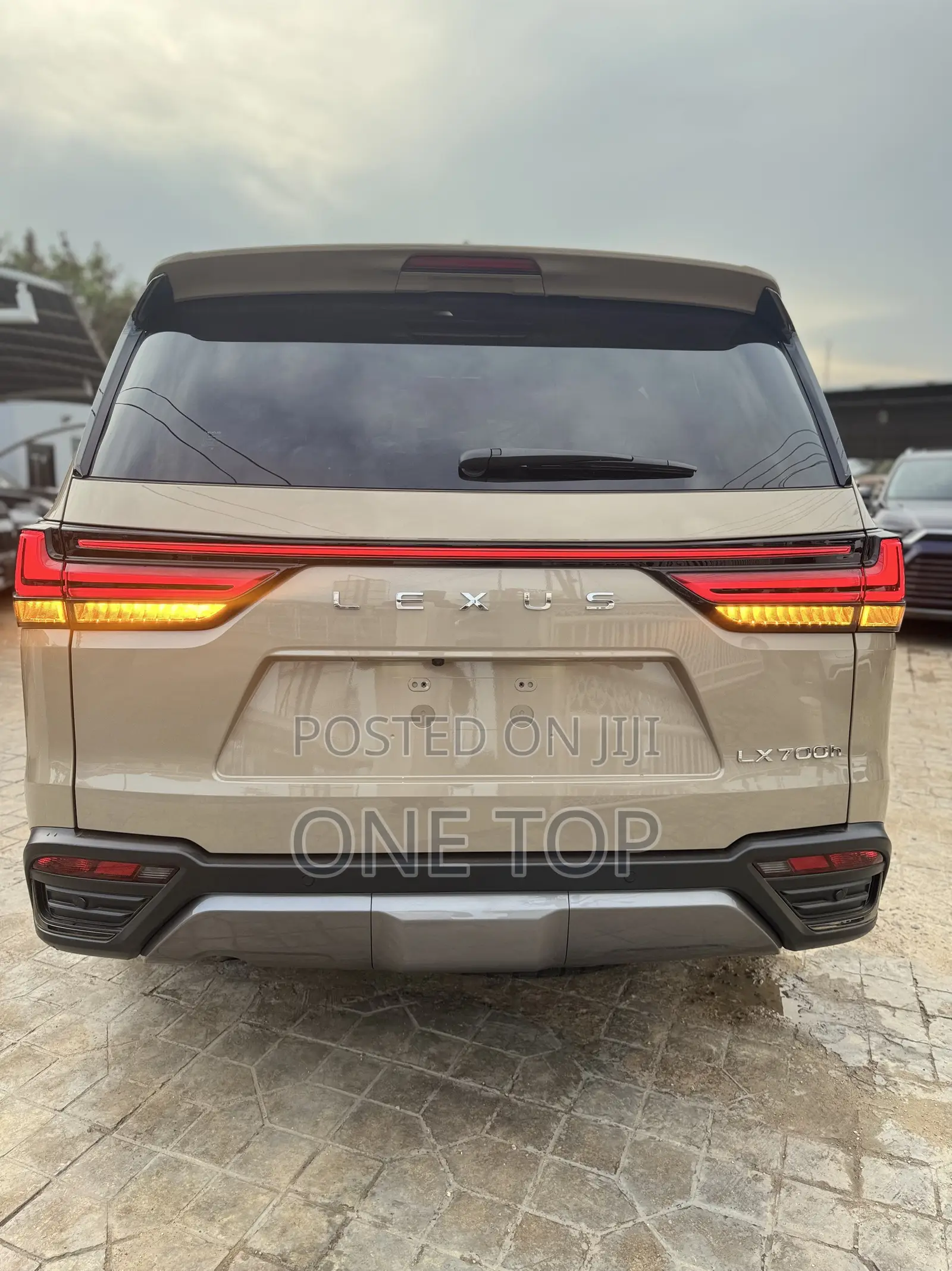 New Lexus LX 700h 2025 Ivory