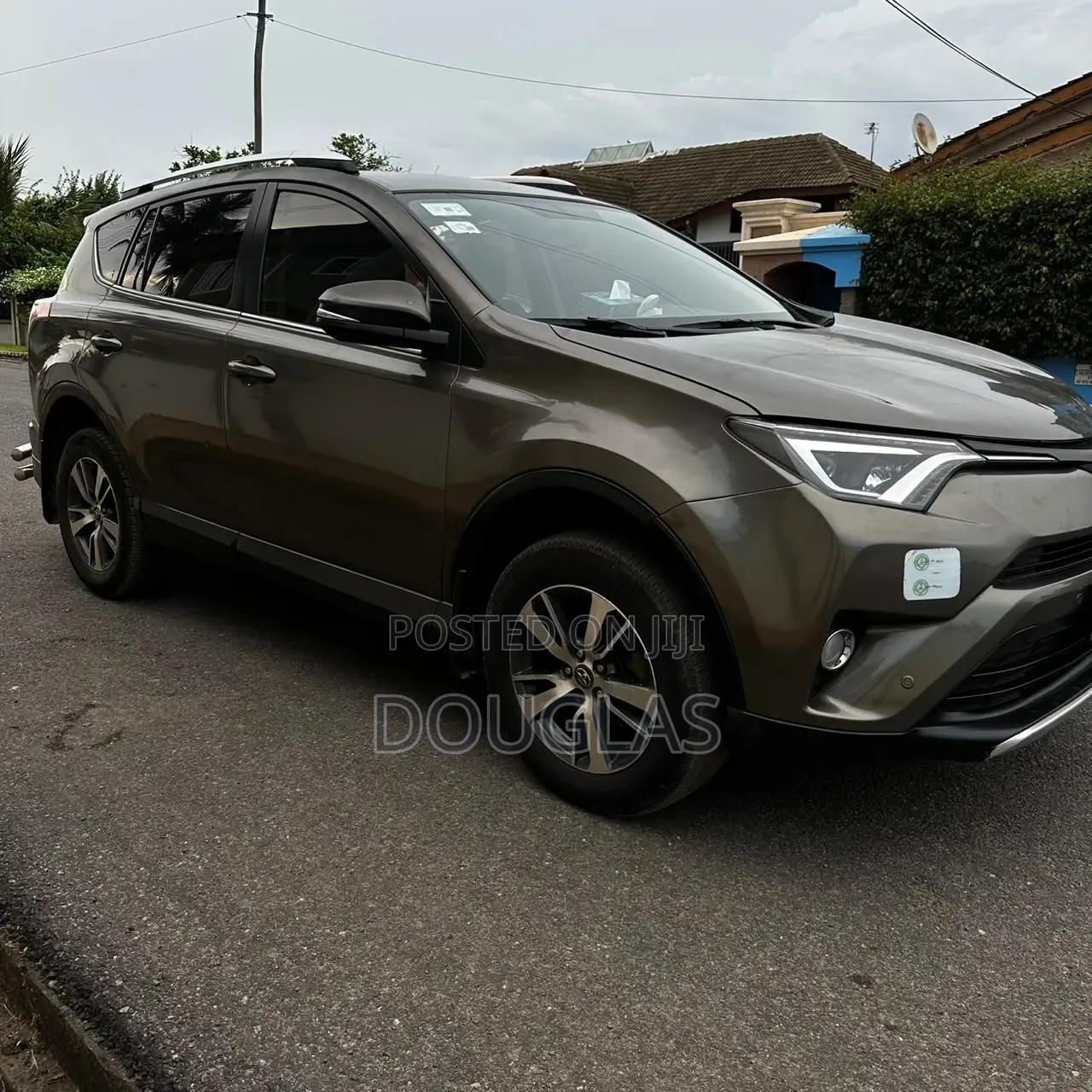 Toyota RAV4 2016 Brown