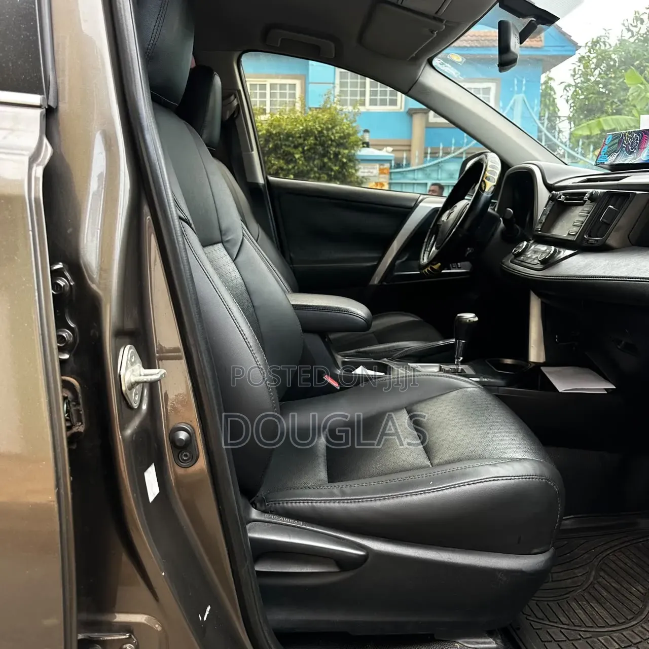Toyota RAV4 2016 Brown