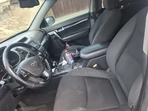 Kia Sorento LX 4dr SUV (2.4L 4cyl 6A) 2014 Silver