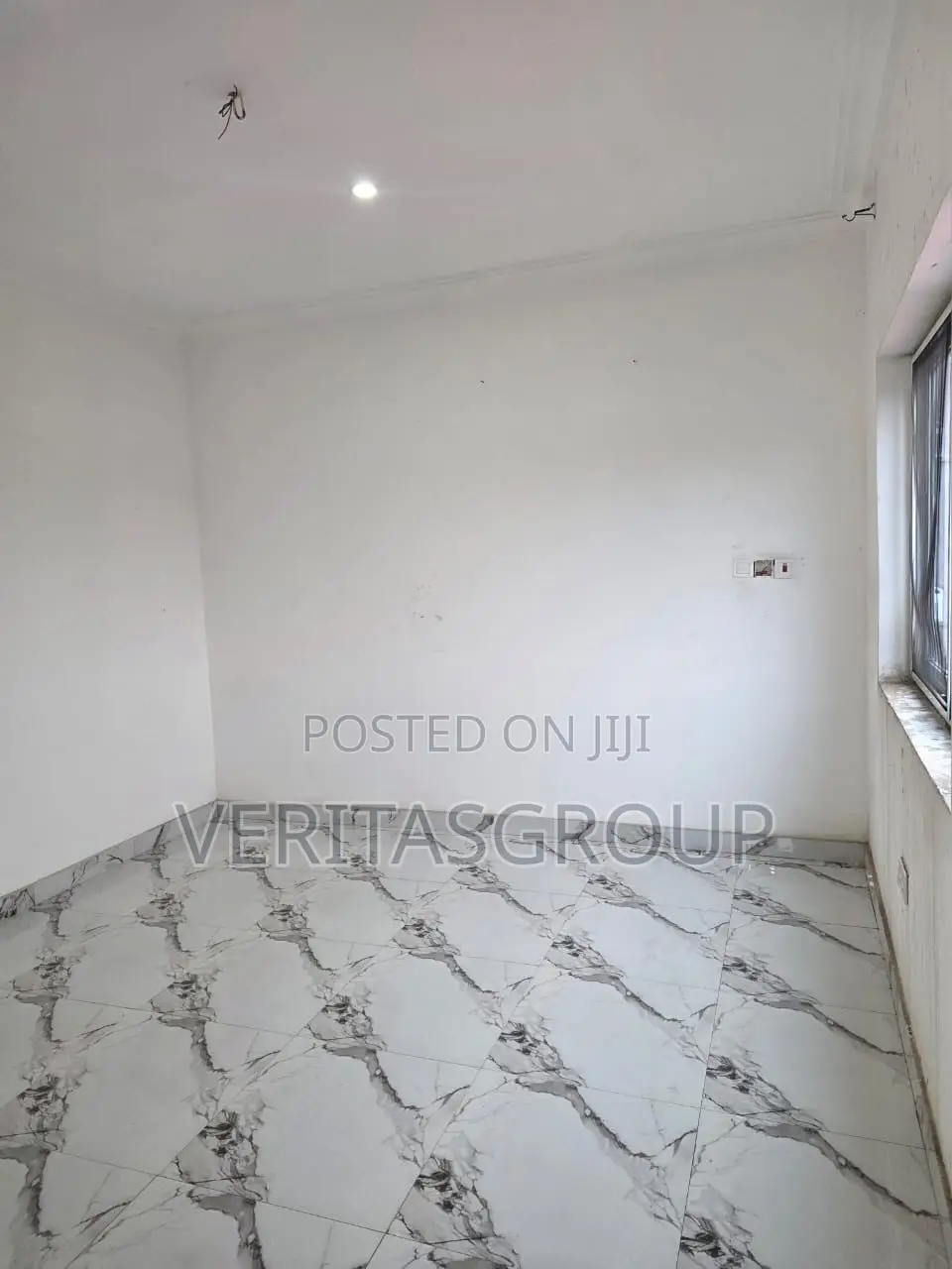 1bdrm Shared Apartment in A&C Mall Area for rent