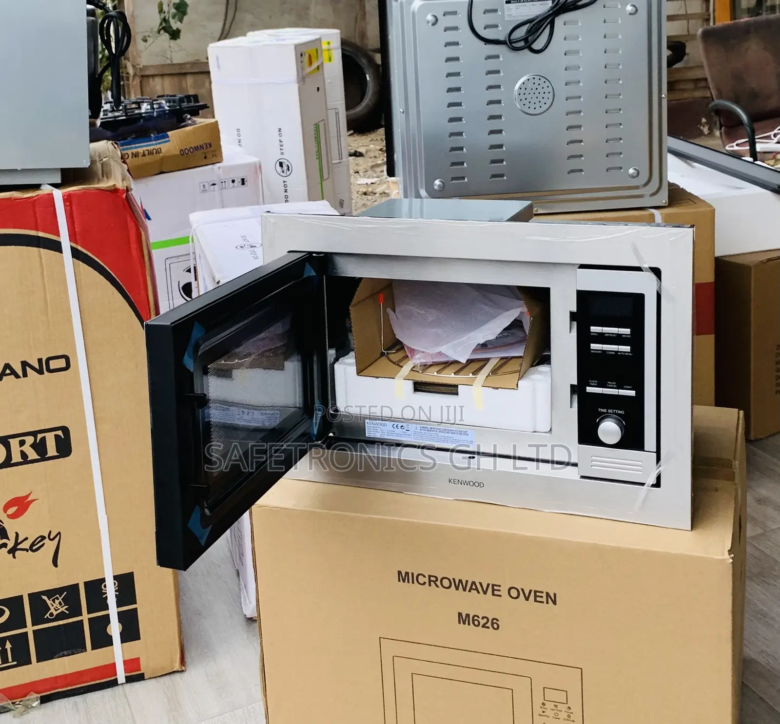 Brand New (Kenwood Inbuilt (Sliver) Microwave)