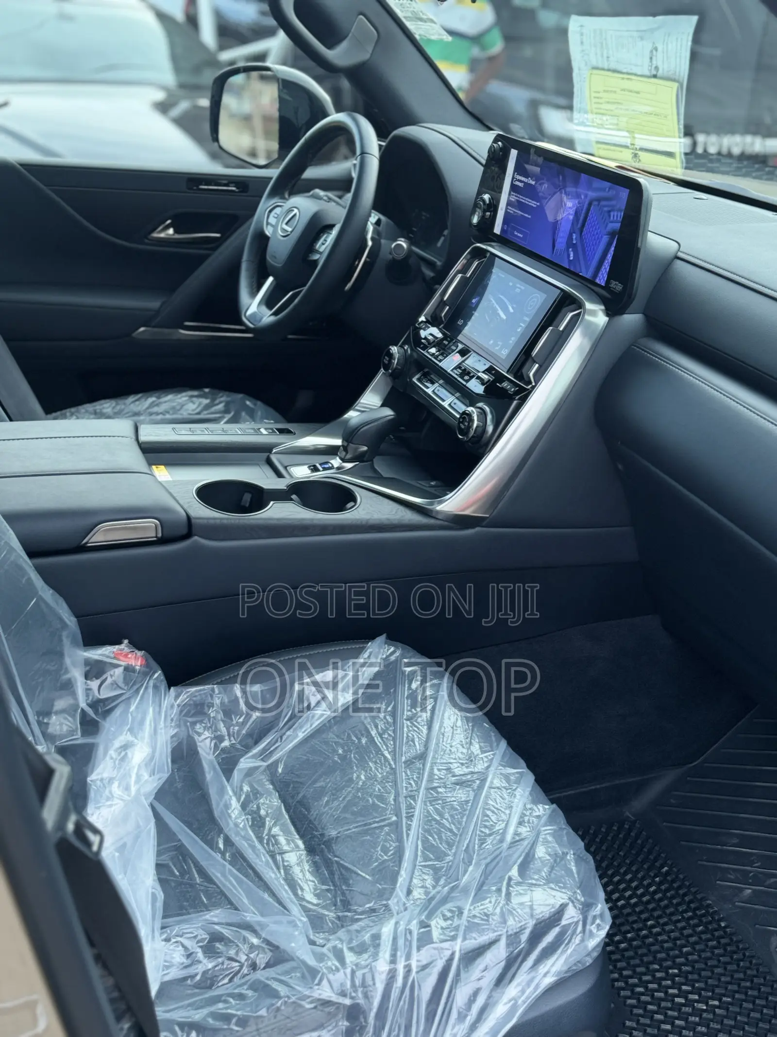 New Lexus LX 700h 2025 Ivory