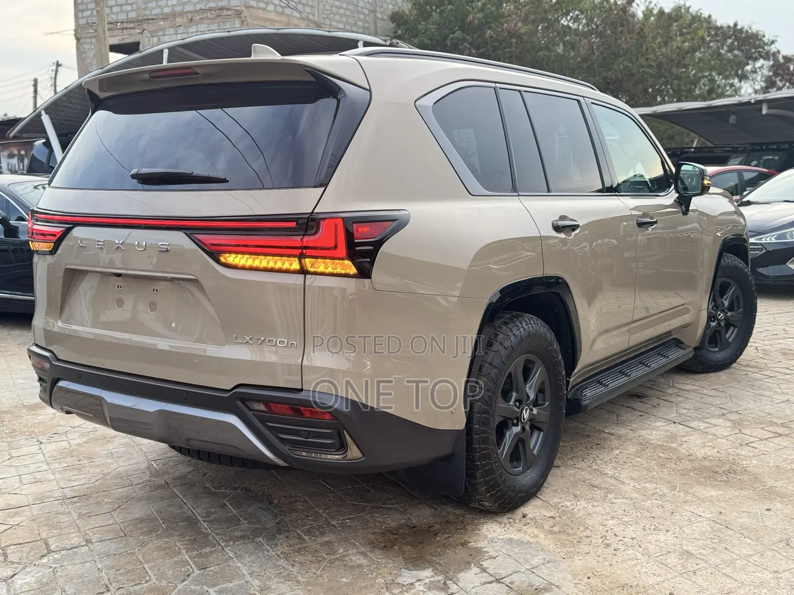 New Lexus LX 700h 2025 Ivory