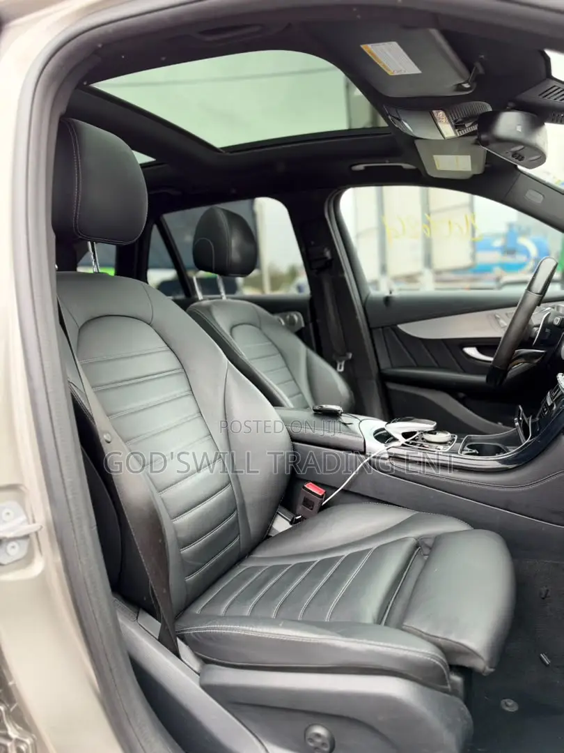 Mercedes-Benz GLC-Class 2019 Silver