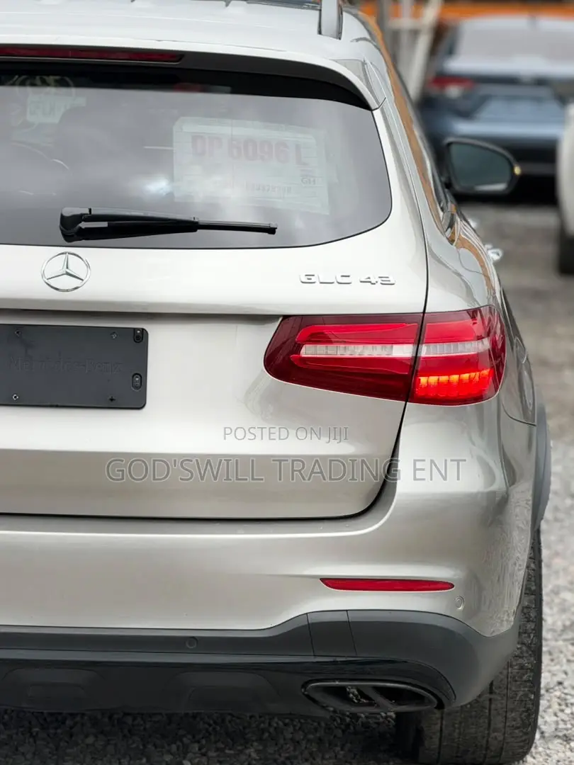 Mercedes-Benz GLC-Class 2019 Silver