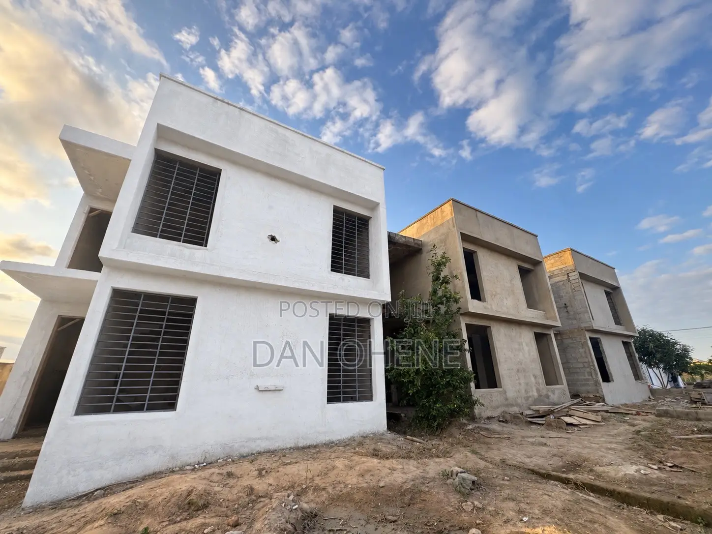 3bdrm Townhouse/Terrace in Fruit Cottage Homes, Amasaman for sale
