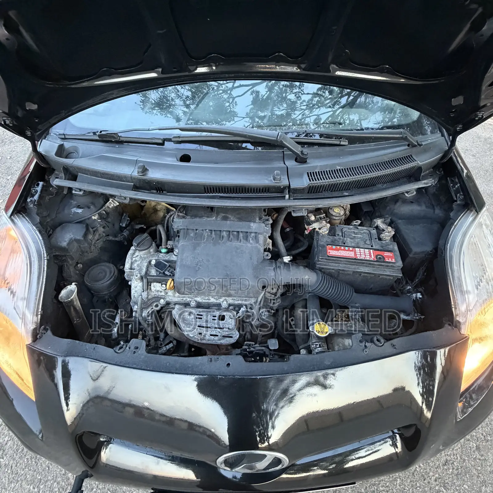 Toyota Vitz 1.3 AWD 5dr 2010 Black