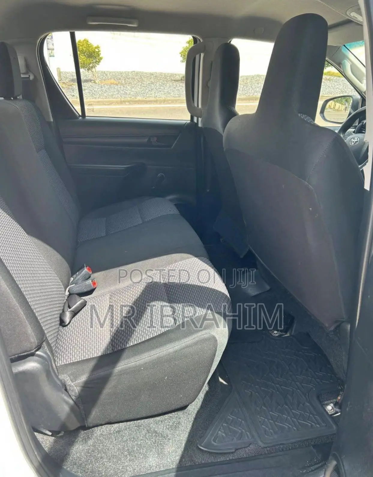 Toyota Hilux Revo Double Cab Deisel 2.4 RWD 2018