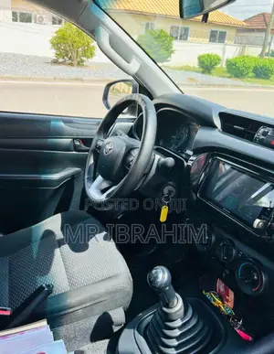 Toyota Hilux Revo Double Cab Deisel 2.4 RWD 2018